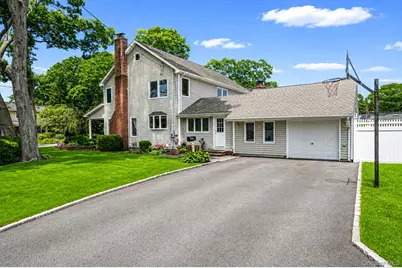77 Toomey Road, West Islip, NY 11795 - Photo 43