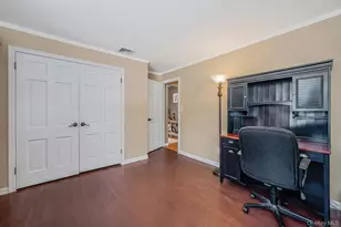 77 Toomey Rd, West Islip, NY 11795 - Photo 37
