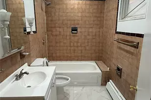 1240 Manor Ave, Bronx, NY 10472 - Photo 5