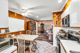 15 Duel Dr, Holbrook, NY 11741 - Photo 11