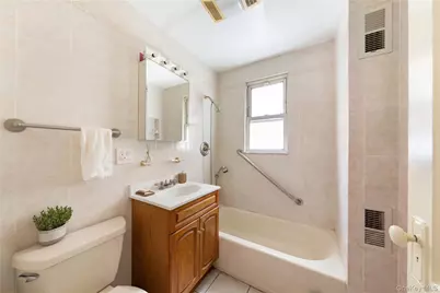 5038 47th Street, Sunnyside, NY 11377 - Photo 9