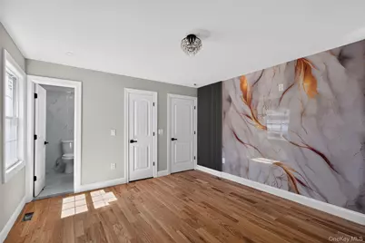 21719 135th Avenue, Springfield Gardens, NY 11413 - Photo 11