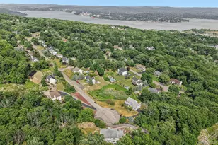 29 Dunderberg Rd, Tomkins Cove, NY 10986 - Photo 37