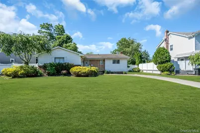 33 Cameo Road, Commack, NY 11725 - Photo 1