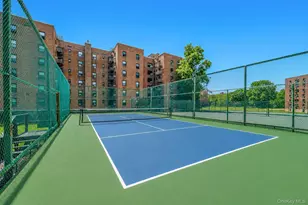 212-12 73rd, Oakland Gardens, NY 11364 - Photo 23