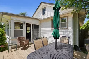 105 4th Ave, East Northport, NY 11731 - Photo 23