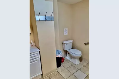 8811 169th Street, Jamaica, NY 11432 - Photo 5
