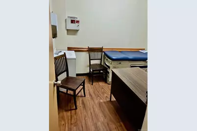 8811 169th Street, Jamaica, NY 11432 - Photo 7