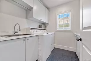 66 Liberty Ave, Rockville Centre, NY 11570 - Photo 27