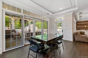 66 Liberty Ave, Rockville Centre, NY 11570 - Photo 15