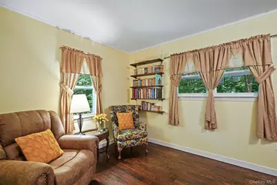 1017 Quaker Bridge Road E, Croton on Hudson, NY 10567 - Photo 13