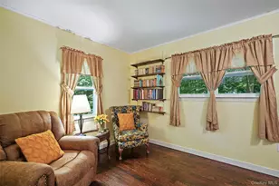 1017 Quaker Bridge Rd E, Croton on Hudson, NY 10567 - Photo 13