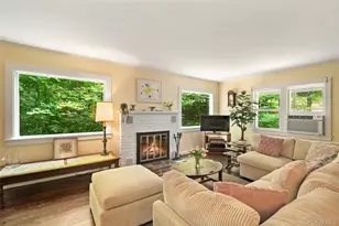 1017 Quaker Bridge Rd E, Croton on Hudson, NY 10567 - Photo 3