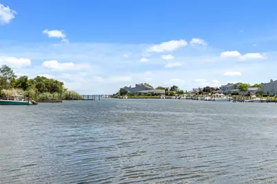 147 Fairharbor Drive #147, Patchogue, NY 11772 - Photo 11