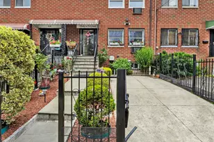 2137 Clinton Ave, Bronx, NY 10457 - Photo 15