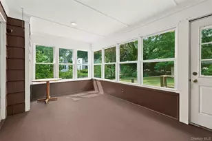 31 Partridge Rd, White Plains, NY 10605 - Photo 9