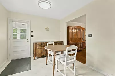 31 Partridge Road, White Plains, NY 10605 - Photo 11