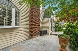 84 Fernwood Terrace, Garden City, NY 11530 - Photo 3