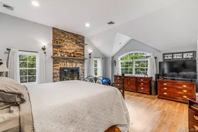 84 Fernwood Terrace, Garden City, NY 11530 - Photo 15