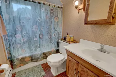 16 Texas Court, Syosset, NY 11791 - Photo 25