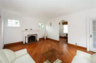 48 Surrey Commons, Lynbrook, NY 11563 - Photo 5