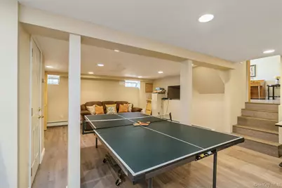 204 Halsey Avenue, Jericho, NY 11753 - Photo 31