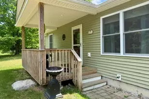 517 Crescent Ave, Highland, NY 12528 - Photo 3