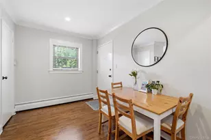 123 Park Ave, Amityville, NY 11701 - Photo 9