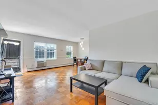 315 Hicksville Rd, Bethpage, NY 11714 - Photo 7