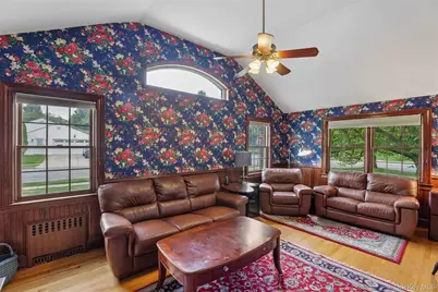 105 Stewart Avenue, Garden City, NY 11530 - Photo 7