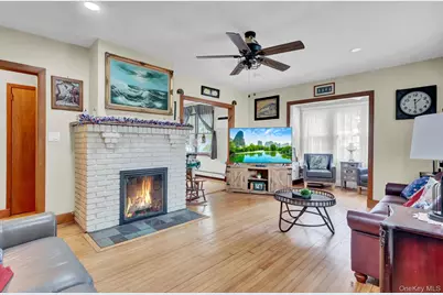 64 Hamilton Street, Amityville, NY 11701 - Photo 7