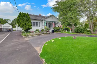 64 Hamilton Street, Amityville, NY 11701 - Photo 3