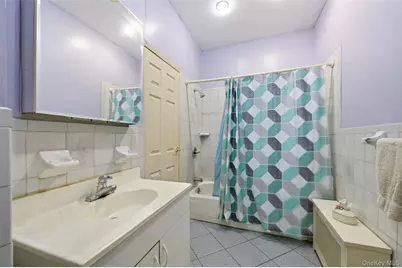 9725 91st Street, Ozone Park, NY 11416 - Photo 19