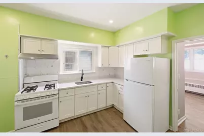 9725 91st Street, Ozone Park, NY 11416 - Photo 5