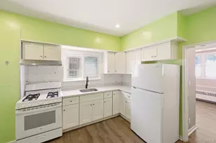 97-25 91st St, Ozone Park, NY 11416 - Photo 5