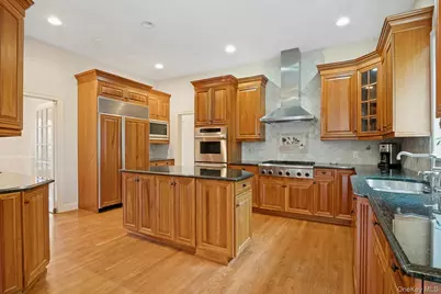 64 Stonewall Circle, West Harrison, NY 10604 - Photo 11