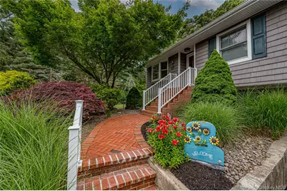 23 Oak Street, Centereach, NY 11720 - Photo 27