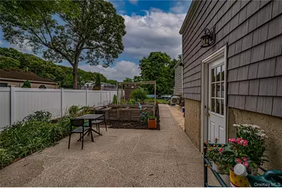 23 Oak Street, Centereach, NY 11720 - Photo 23