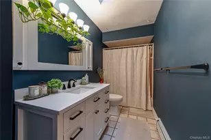 23 Oak St, Centereach, NY 11720 - Photo 11