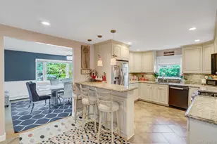 301 Oak Neck Rd, West Islip, NY 11795 - Photo 5