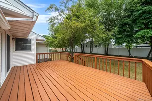 40 Cypress St, Central Islip, NY 11722 - Photo 19