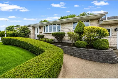40 Cypress Street, Central Islip, NY 11722 - Photo 7