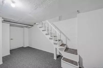 2863 Wilkinson Avenue, Bronx, NY 10461 - Photo 25