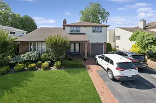 2105 Holland Way, Merrick, NY 11566 - Photo 33