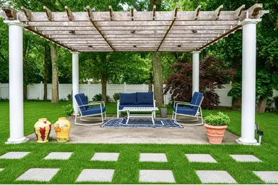 199 Dix Hills Road, Dix Hills, NY 11746 - Photo 9