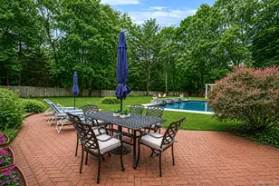 199 Dix Hills Rd, Dix Hills, NY 11746 - Photo 37