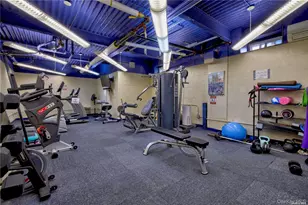 740 E Broadway, Long Beach, NY 11561 - Photo 9