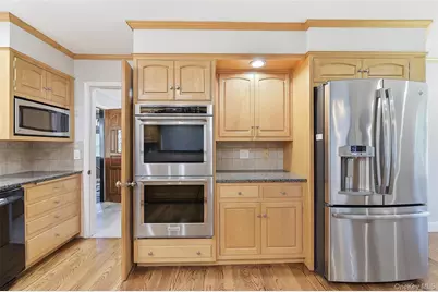 475 N Riverside Road, Highland, NY 12528 - Photo 11