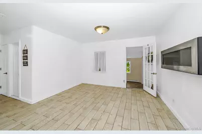 21 Lido Parkway, Lindenhurst, NY 11757 - Photo 13