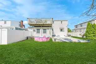 21 Lido Pkwy, Lindenhurst, NY 11757 - Photo 35